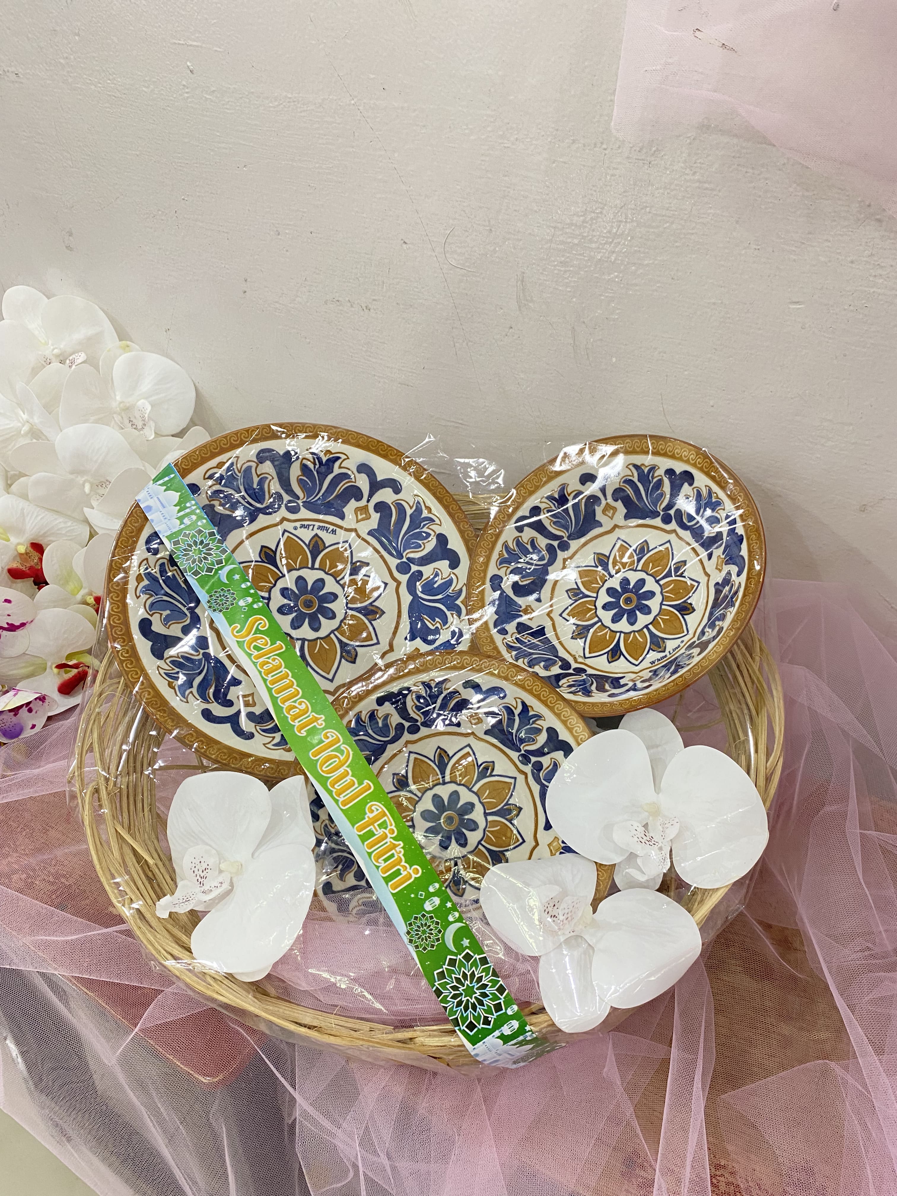 Hamper Aisya Table